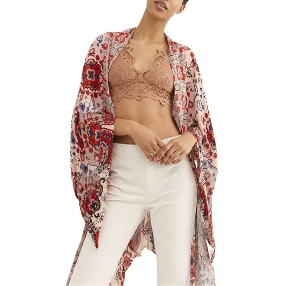 NWT Free People | Little Wing Paisley Kimono in Natural Size: One Size Fits Most - Picture 5 of 12